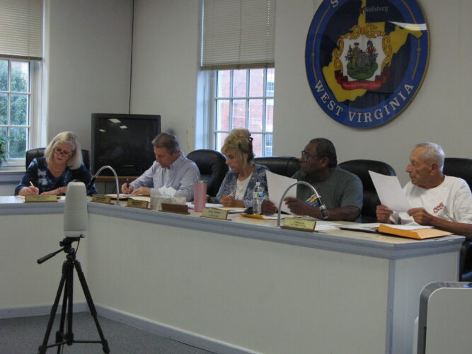 Wellsburg playgrounds receive a boost from volunteers News, Sports